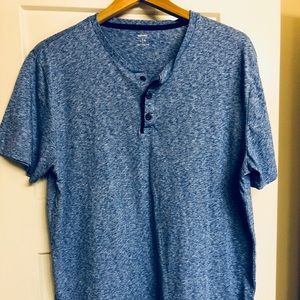 Old Navy Men’s Henley T shirt